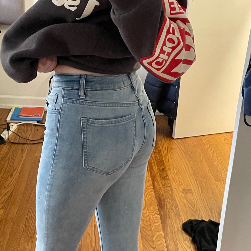 Garage Jeans! - Picture 2 of 5